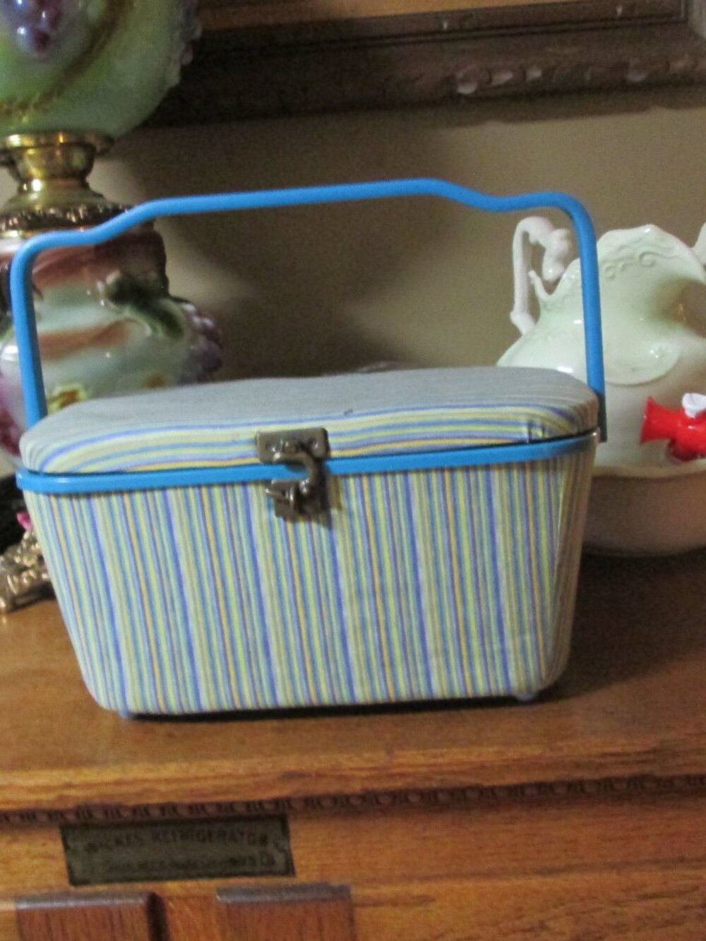 vtg striped handled sewing basket inside tray and pin cushion